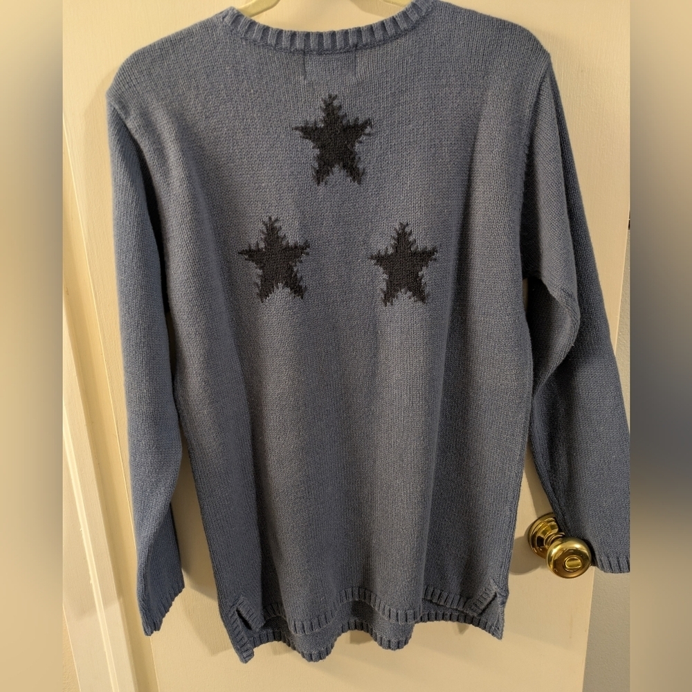 Quacker Factory Vintage Blue Star Crewneck Sweater - Picture 3 of 3